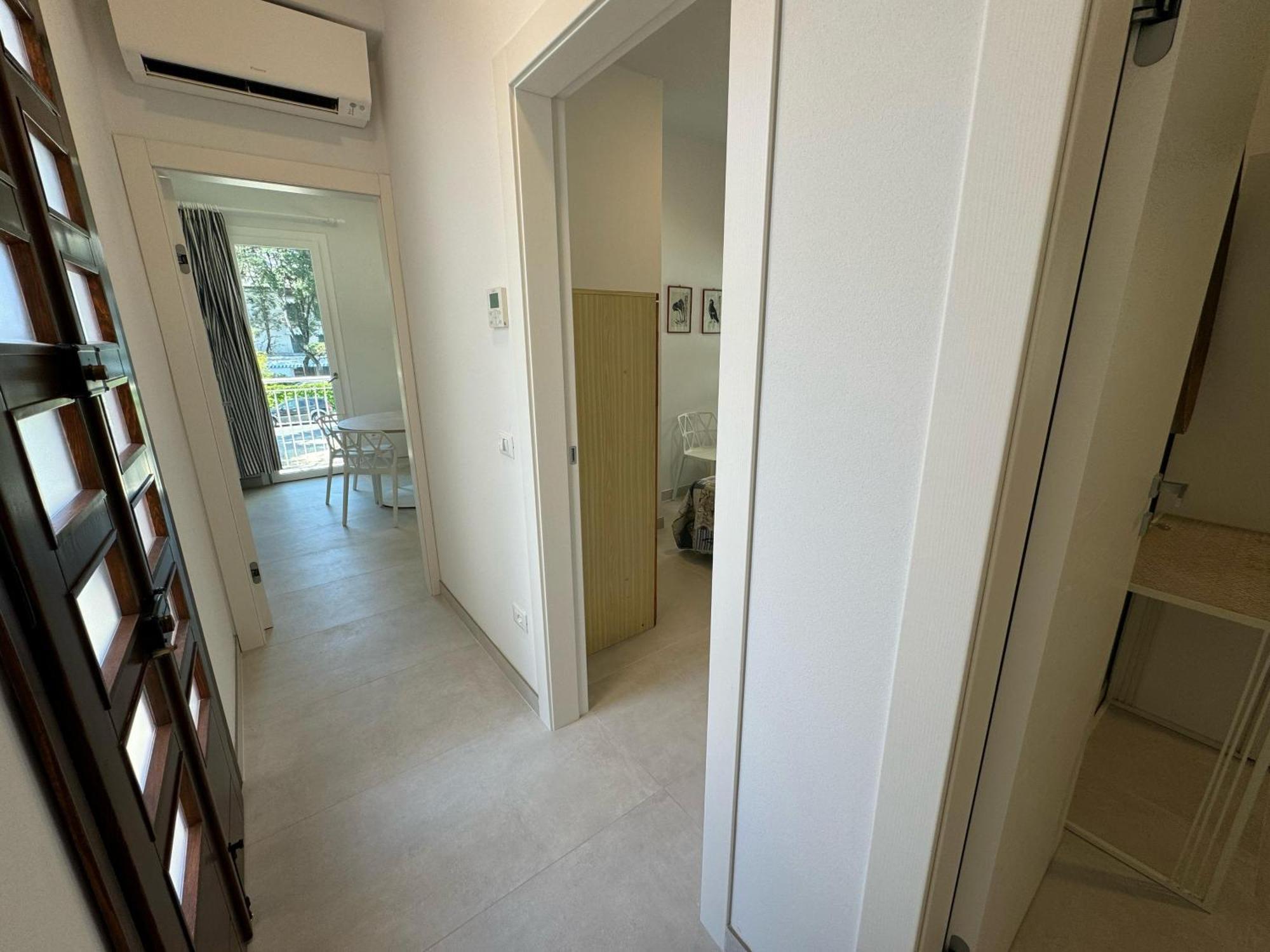 App4Rent Villa Zanetti - Appartamenti Con Spiaggia Privata Frontemare ليدو دي يسولو المظهر الخارجي الصورة