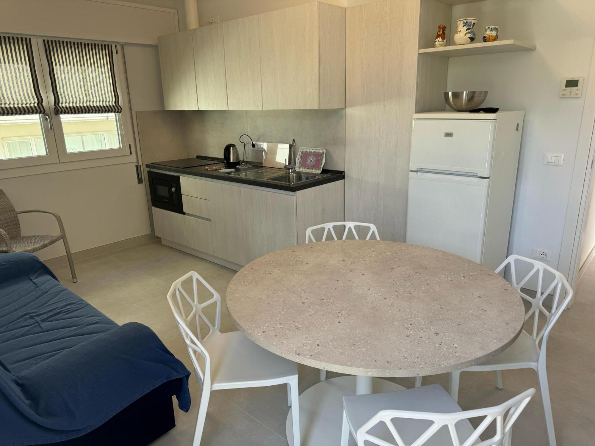 App4Rent Villa Zanetti - Appartamenti Con Spiaggia Privata Frontemare ليدو دي يسولو المظهر الخارجي الصورة